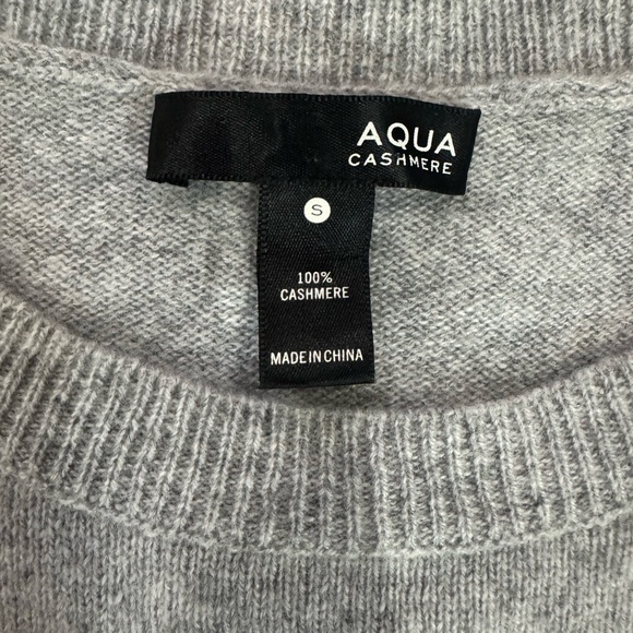 AQUA Cashmere Women's gray black colorblock Crewneck 100% Cashmere Sweater - Picture 3 of 3